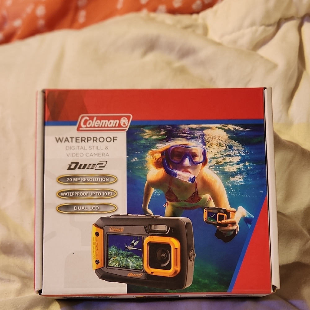 Coleman Duo2 Waterproof Camera - Black and Yellow